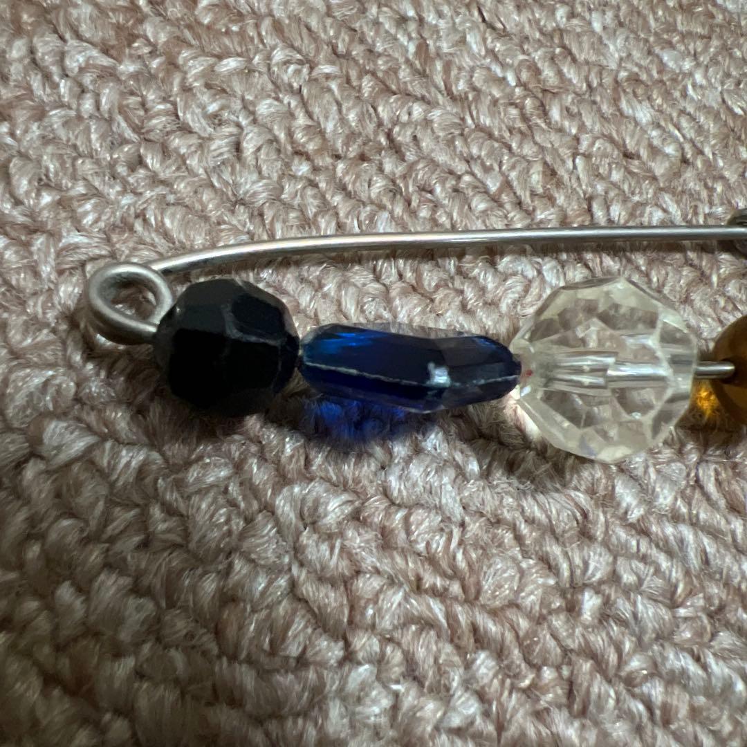 UNDERCOVER butbeautiful期　アンティークビーズ　ブローチ