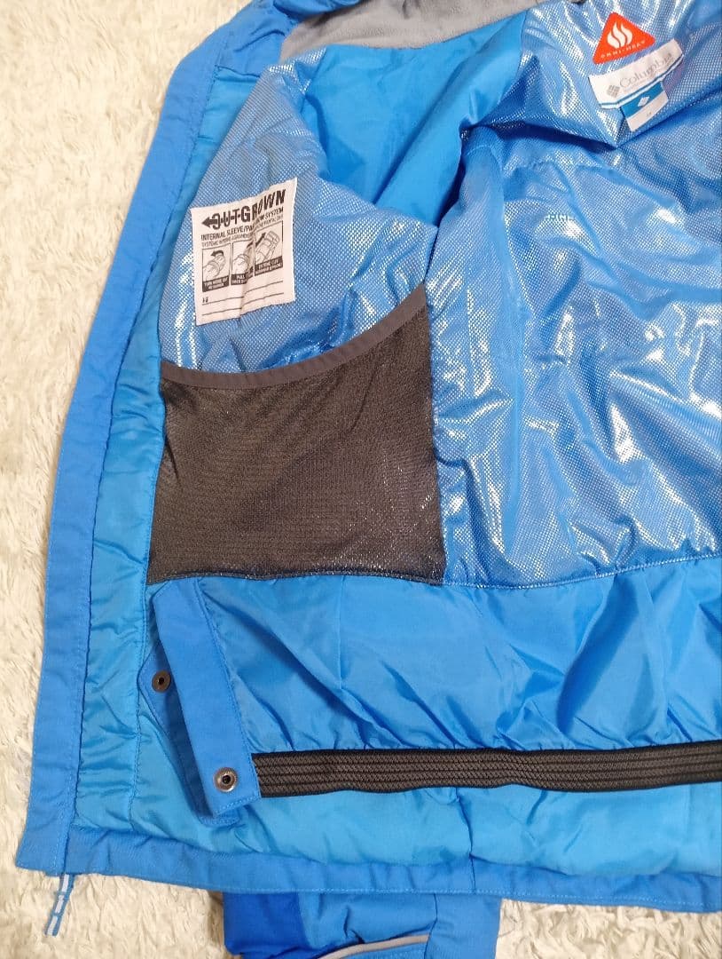 Columbia　美品　ブルー　ブラック　キッズ　Мサイズ　スキーウェア