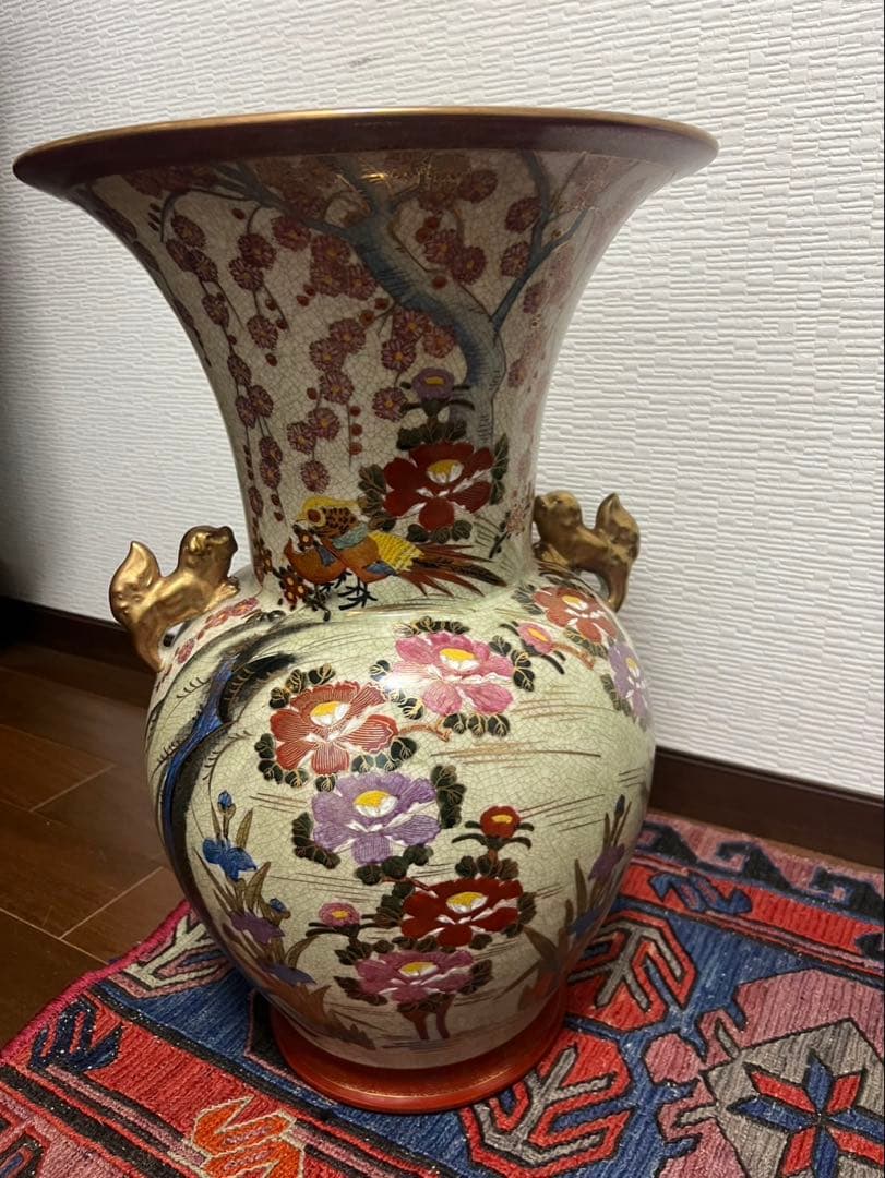 薩摩焼 壺 大型 双耳花瓶 飾壺 獅子耳 花柄 金彩 両耳付 花瓶