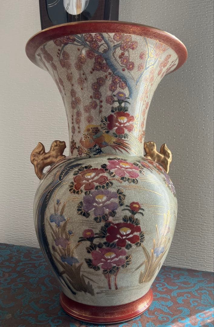 薩摩焼 壺 大型 双耳花瓶 飾壺 獅子耳 花柄 金彩 両耳付 花瓶