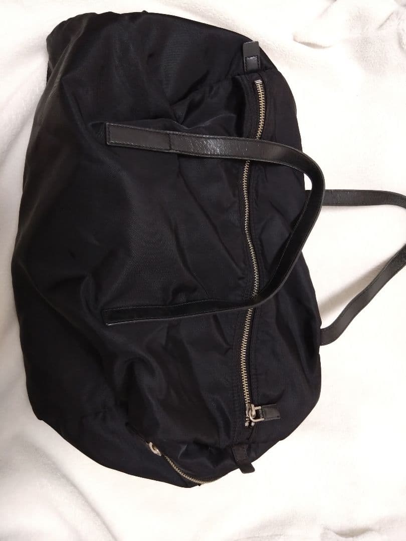 PRADA ブラック ナイロン トートバッグ