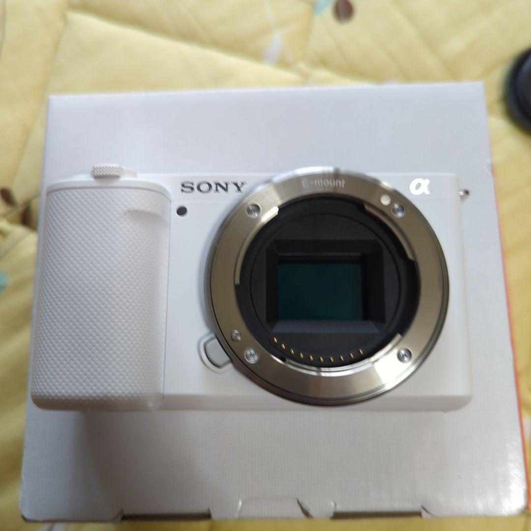 SONY Vlog用カメラ ZV-E10 ボディ ウインドスクリーン付属