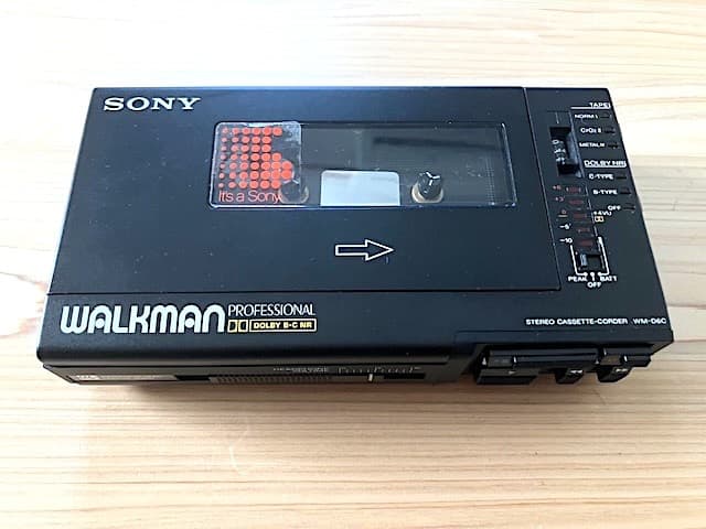 超希少品 整備済高音質動作品 SONY WM-D6C ケーブルやイヤホン付き