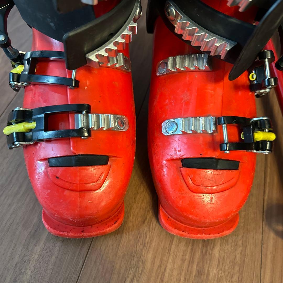 ATOMIC スキーセット ブーツとポール付き