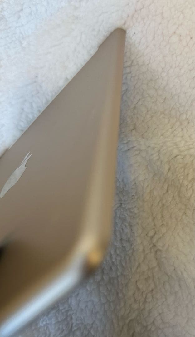 Apple iPad (第5世代) ゴールド 32GB 本体　美品　箱あり