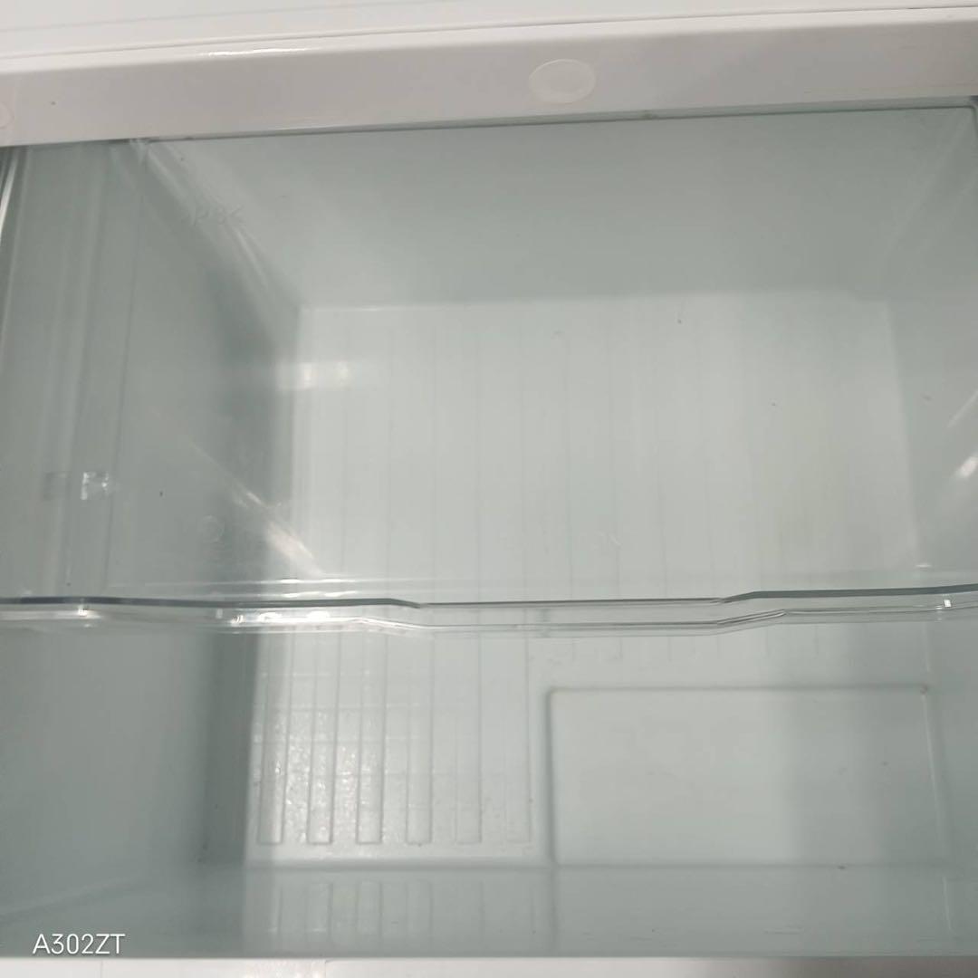 96 送料設置無料　東芝　自動製氷機能付き大型冷蔵庫　19年製