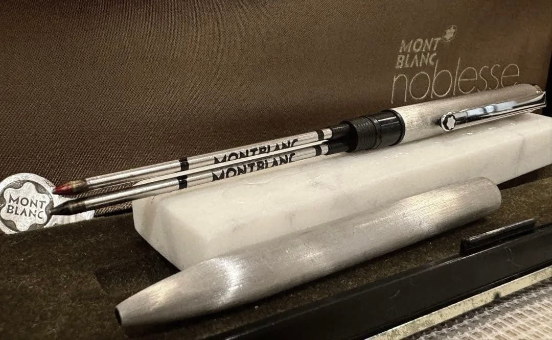 【極美品】モンブラン 2色ボールペン シルバー（リフィルセット）