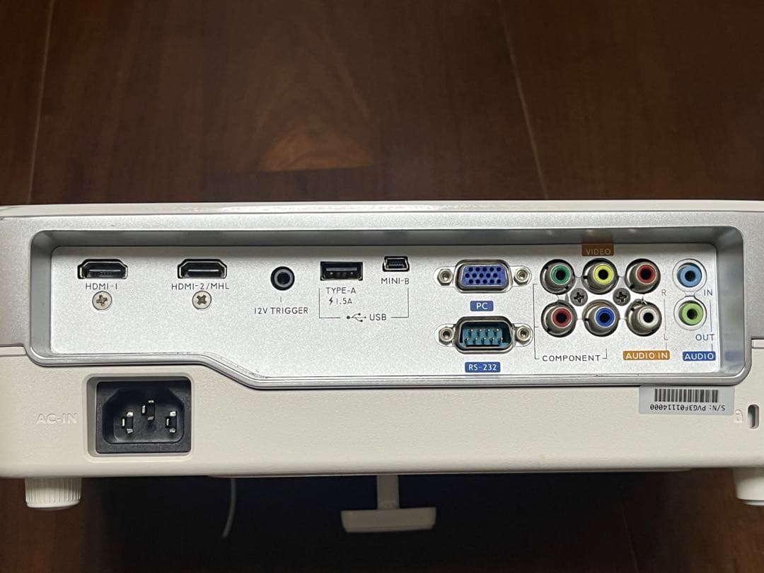 BenQ W1080ST プロジェクター 本体