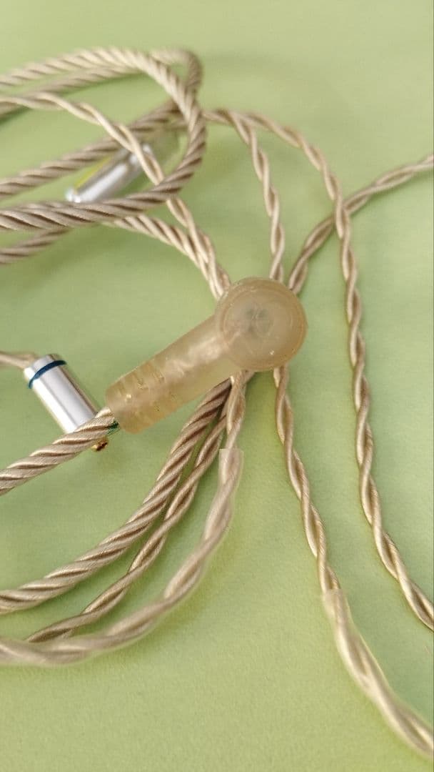 超名機☆　Campfire Audio Solaris 初代