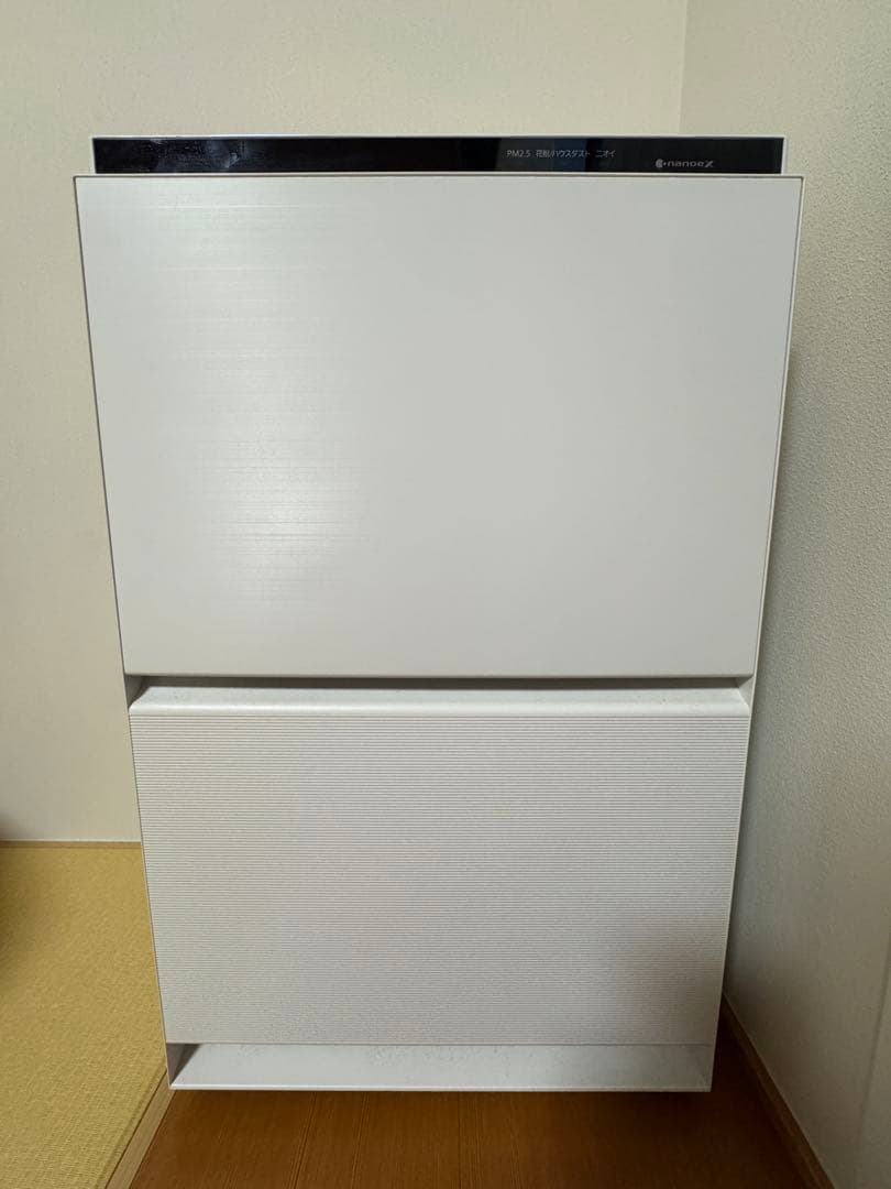 Panasonic 加湿機空気清浄機 F-VXW70 ホワイト 23年製