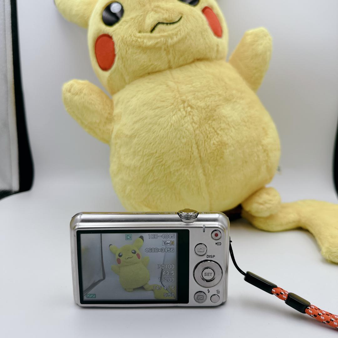 【美品】CASIO EXILIM EX-Z770 デジカメ シルバー