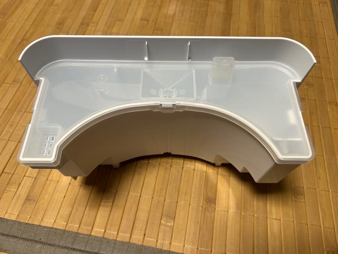 【2025年製】アイリスオーヤマ コンパクトクーラーICA-0302G-W