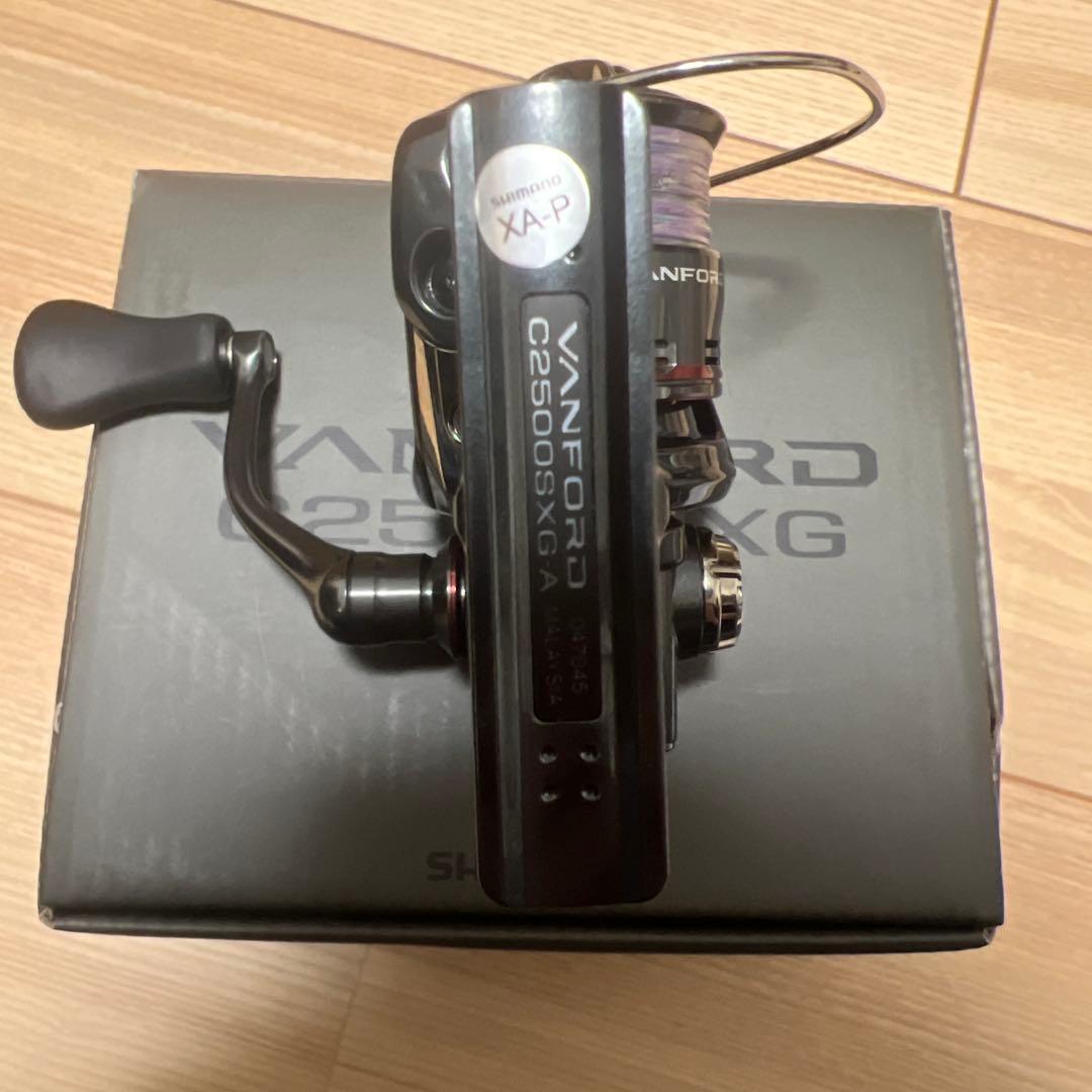SHIMANO 24VANFORD C2500SXG スピニングリール
