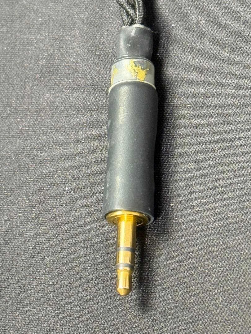 春日小鹿氏作成　3.5mm-3.5mmミニミニケーブル