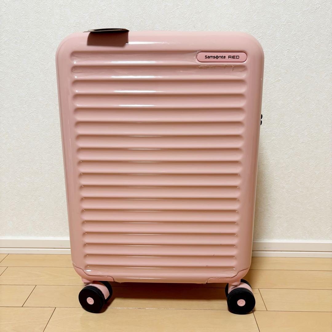 サムソナイトレッド　機内持ち込み　スーツケース　ピンク