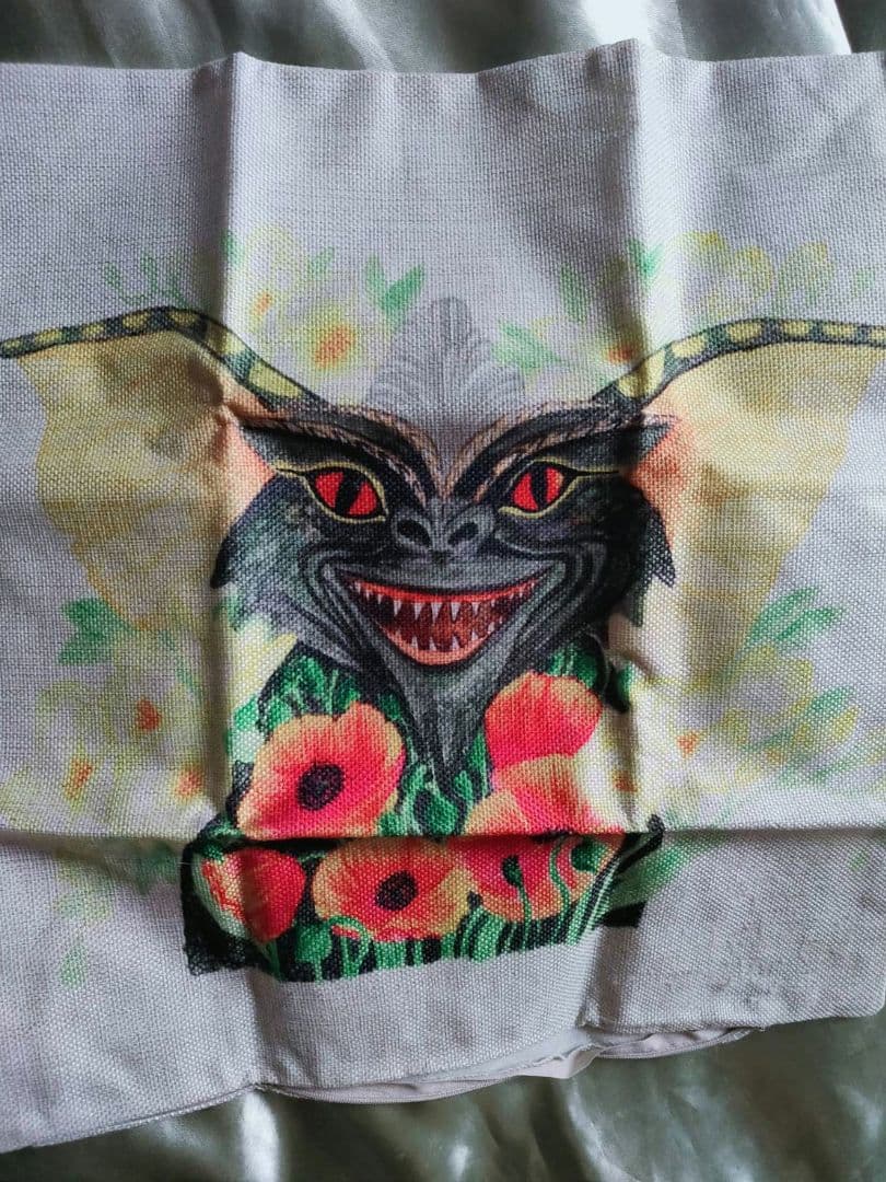 激レア 映画グレムリン ギズモ ストライプ クッションカバー ぬいぐるみ