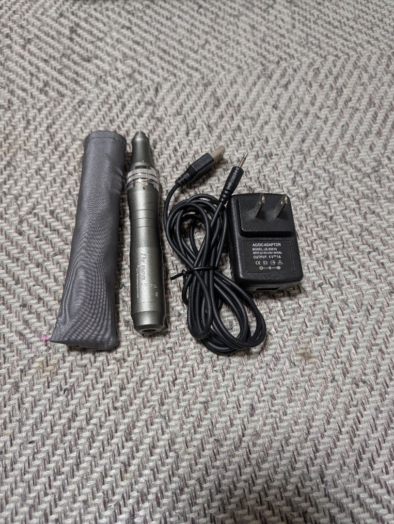 ☆Dr.pen ULTIMA-M8 美顔器☆カードリッジ付き