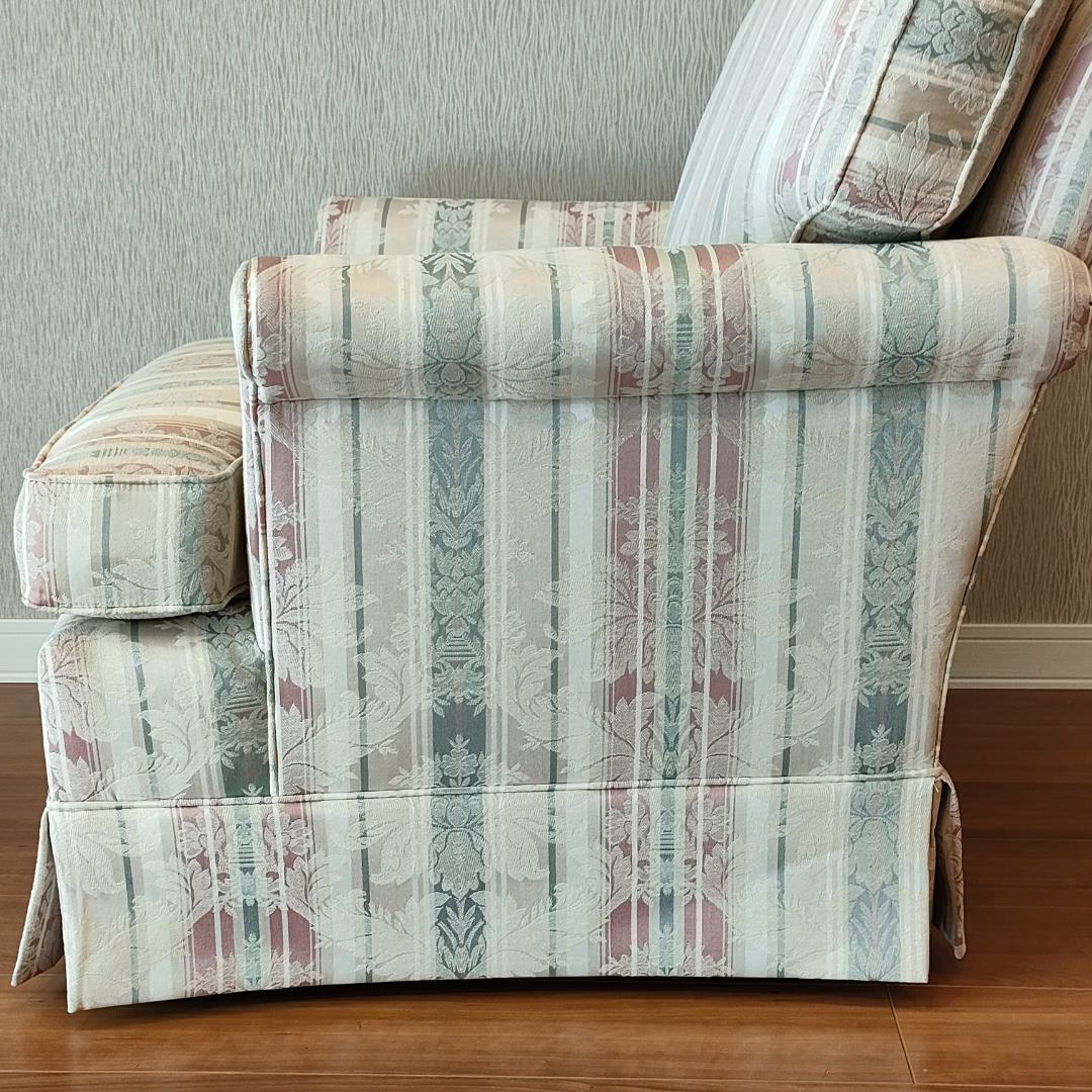 〈美品〉トーマスビル　一人掛けソファ　米国製　クッション付き②