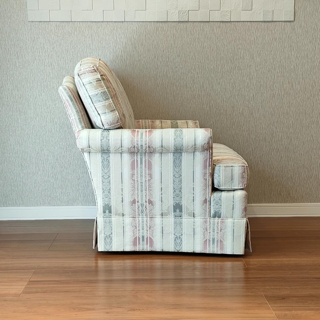 〈美品〉トーマスビル　一人掛けソファ　米国製　クッション付き②