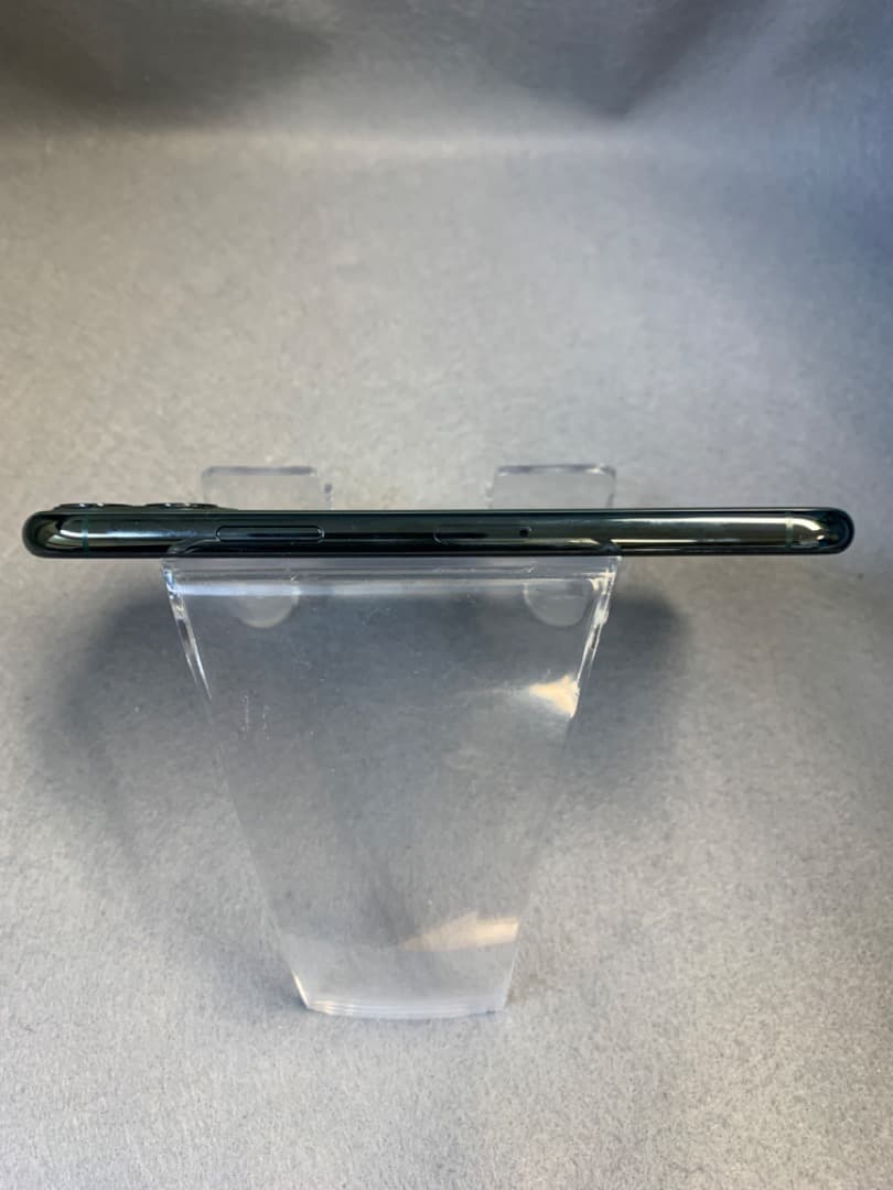 超美品　国内版　SIMフリー　iPhone11　Pro 256GB