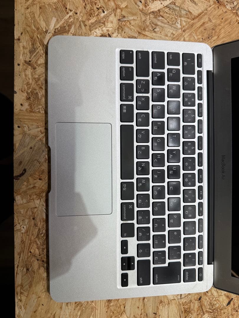 Apple MacBook Air 11インチ シルバー