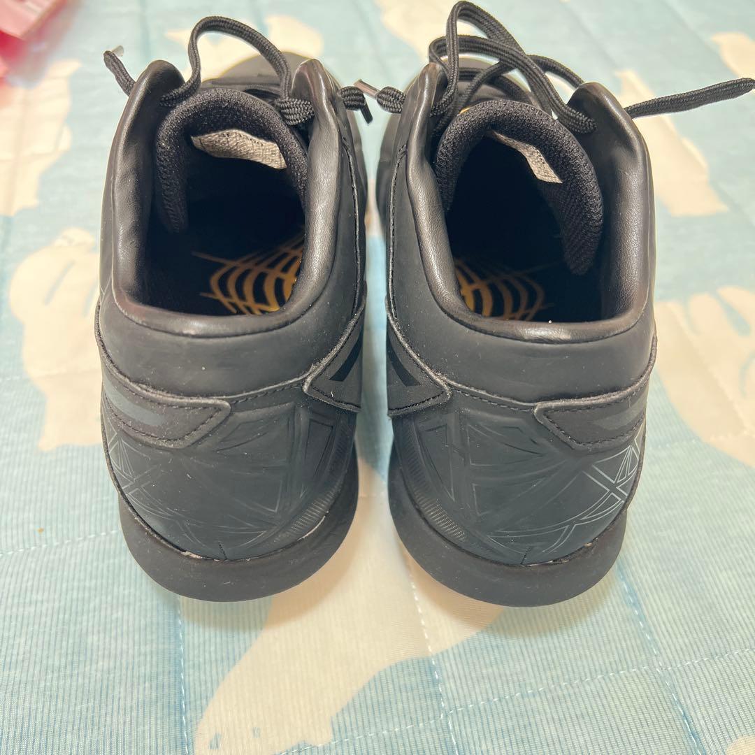 ま*す様 ASICS ブラック スパイクシューズ