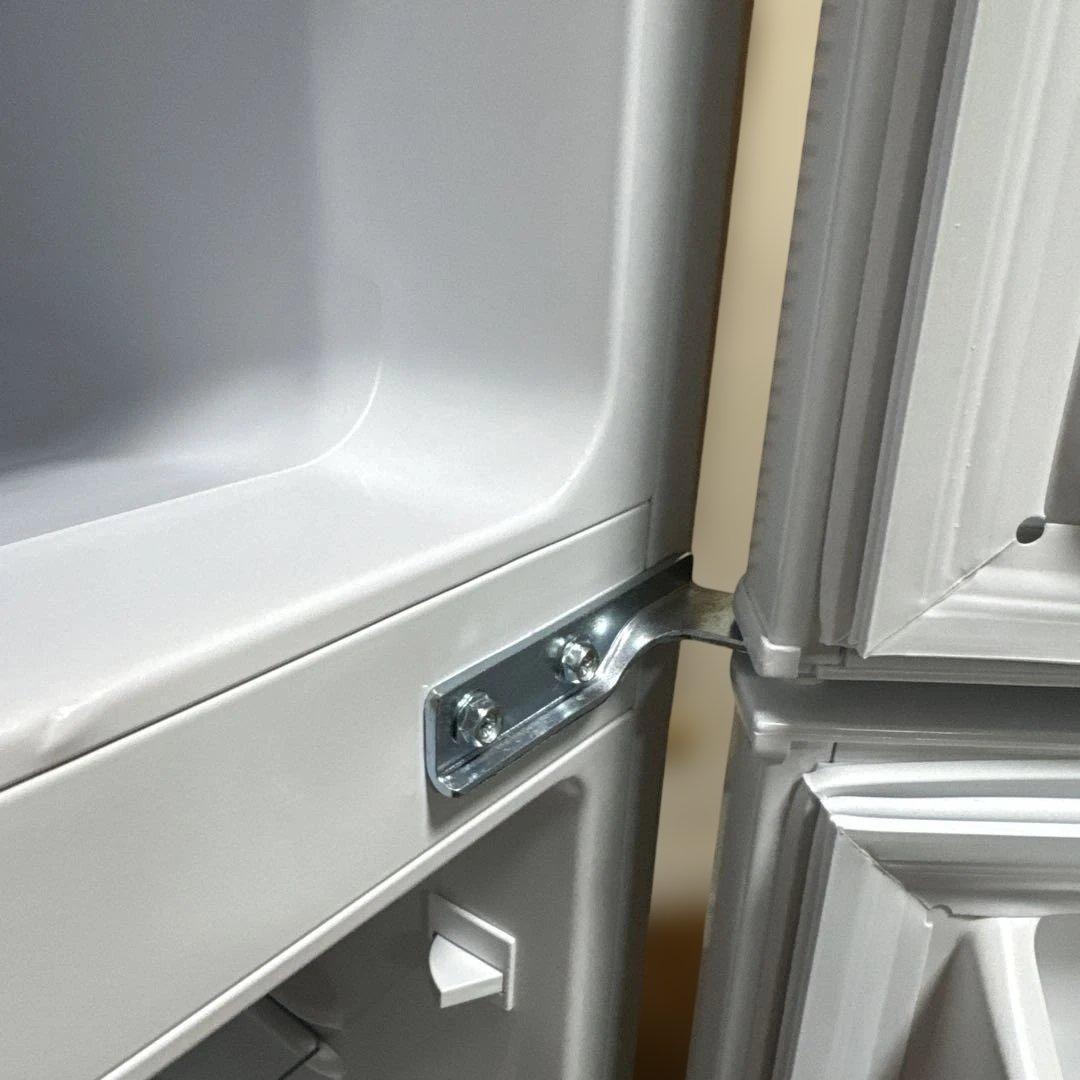 ELSONIC 2024年製 冷蔵庫 2ドア/右開き/85L