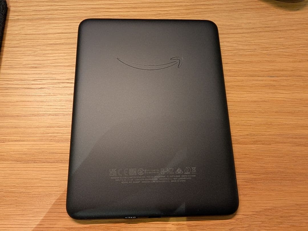 Kindle Paperwhite シグニチャーエディション 12世代