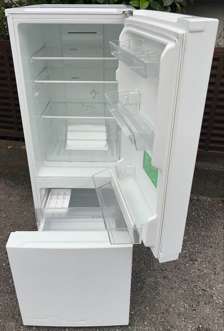 特価ヤマダ冷凍冷蔵庫　156L LED照明省エネ自動霜取り機能付き　2020年製