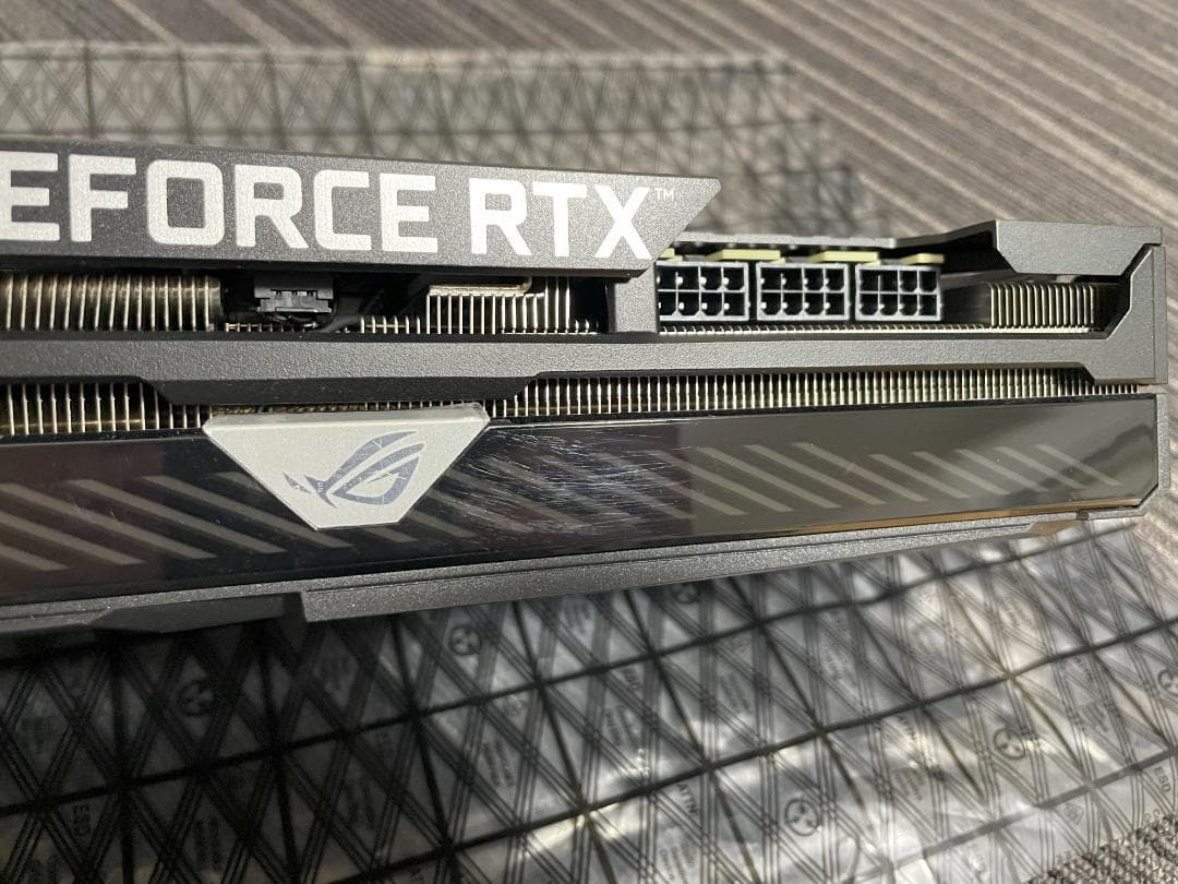 【中古品】ROG-STRIX-RTX3070TI-O8G-GAMING