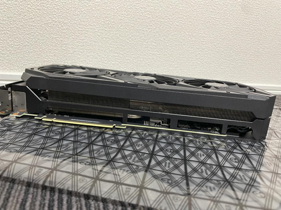 【中古品】ROG-STRIX-RTX3070TI-O8G-GAMING