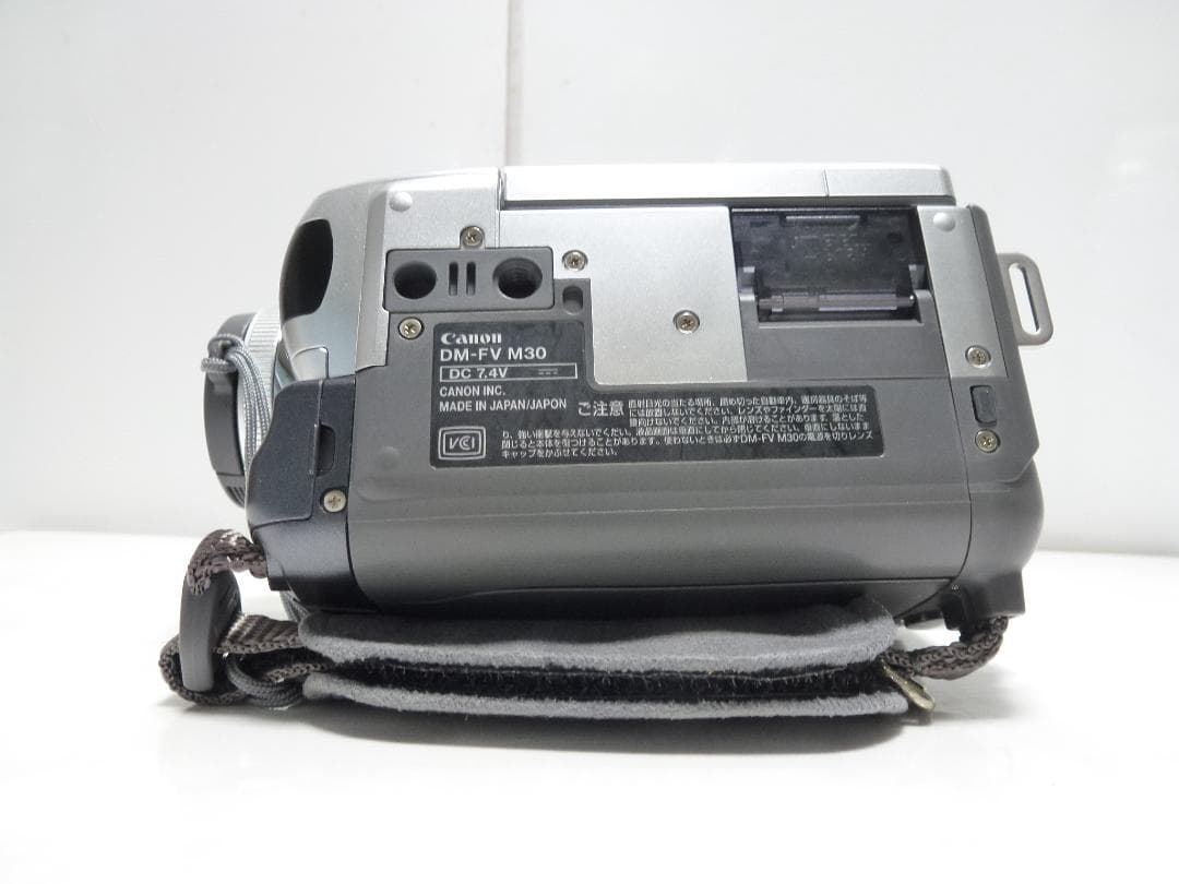 希少　大人気　動作品　キャノンビデオカメラ　DM-FV M30 　Mini DV