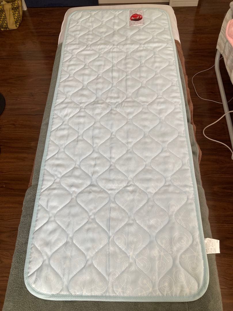 美品 アライヴン スポーツリチャージ パイピング格子柄タイプ