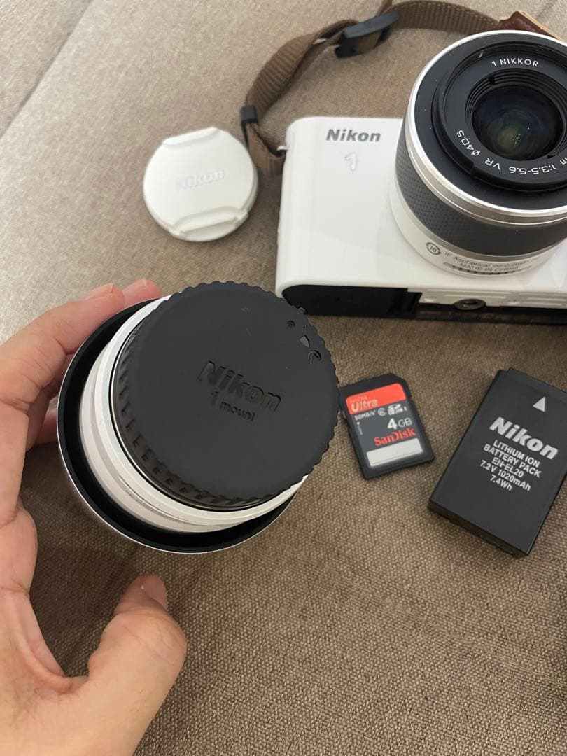 Nikon 1 J1 ミラーレスカメラセット