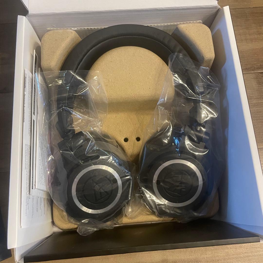 新品　Audio-technica ATH-M50xBT2