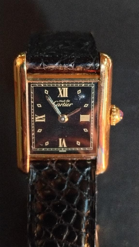 め*い様 Cartier Tank Quartz レディース 時計