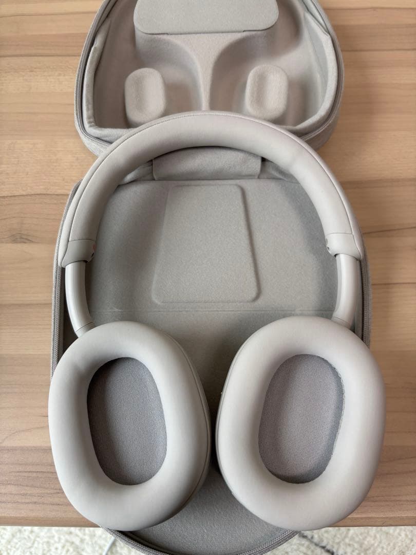 SONY ワイヤレスヘッドホン WH1000XM5