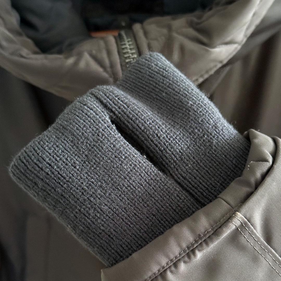 【美品・Lサイズ】EMPORIO ARMANI ダウンジャケット・グレーネイビー