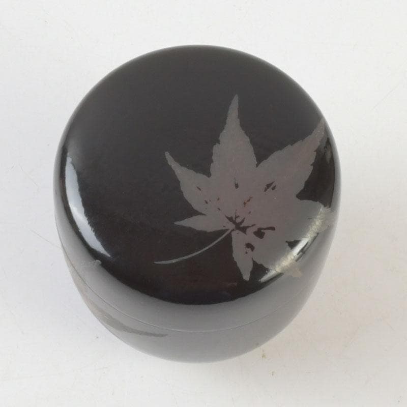 茶道具　漆匠　前端春斉作　黒一閑　雲錦　桜紅葉蒔絵　大棗　共箱　V　9342