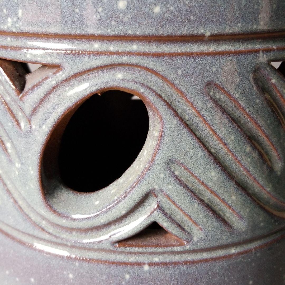 信楽焼傘立て  淡水透かし 高さ４５cm