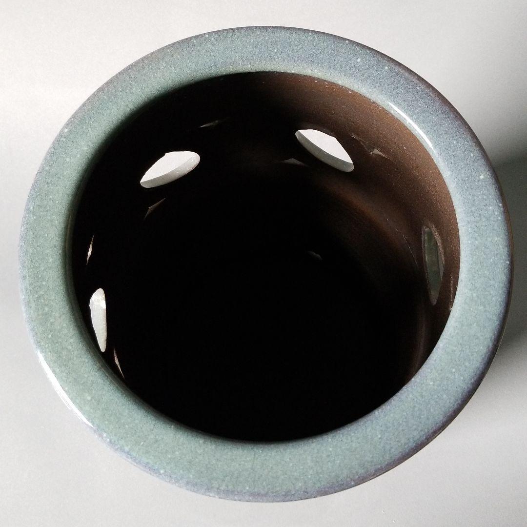 信楽焼傘立て  淡水透かし 高さ４５cm