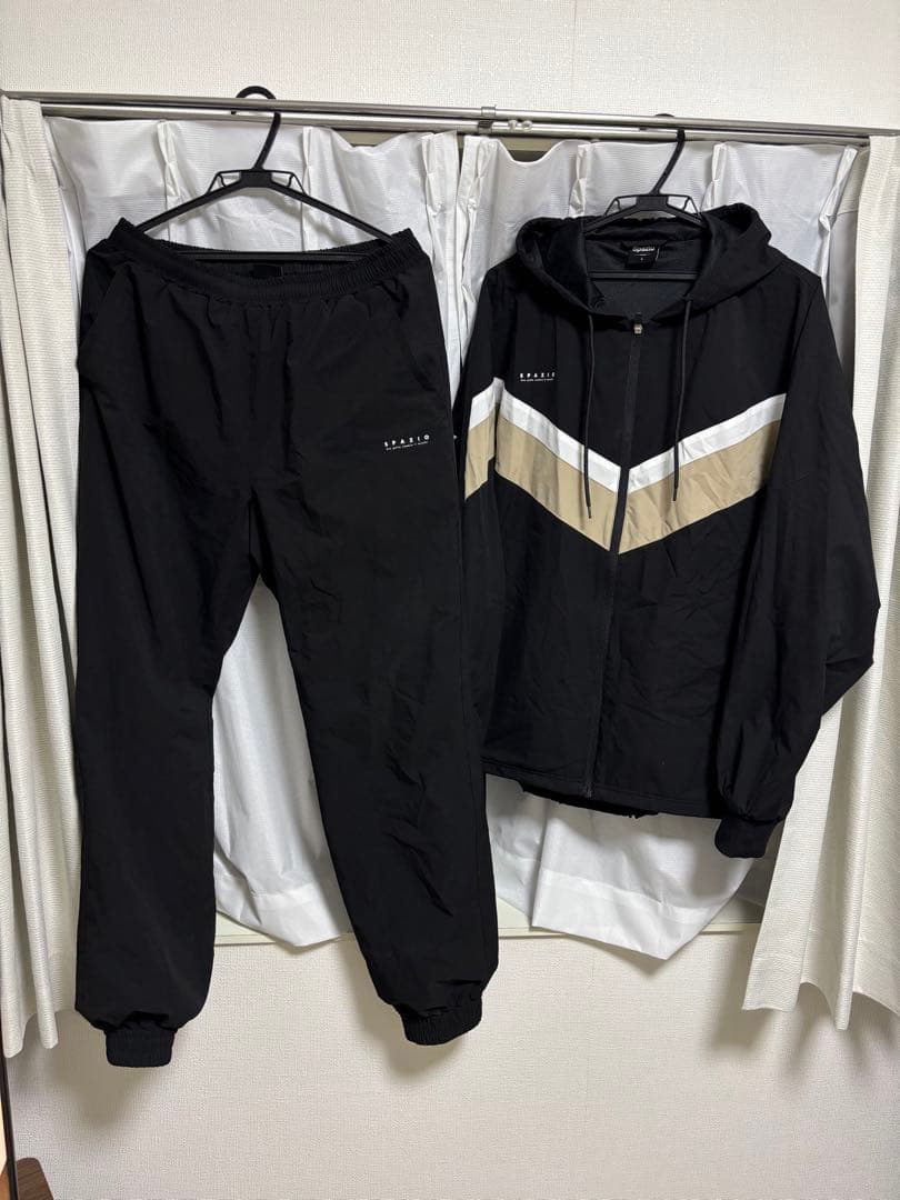 spazio フットサルウェア　上下セット　ウィンドブレーカー　サッカー　パンツ