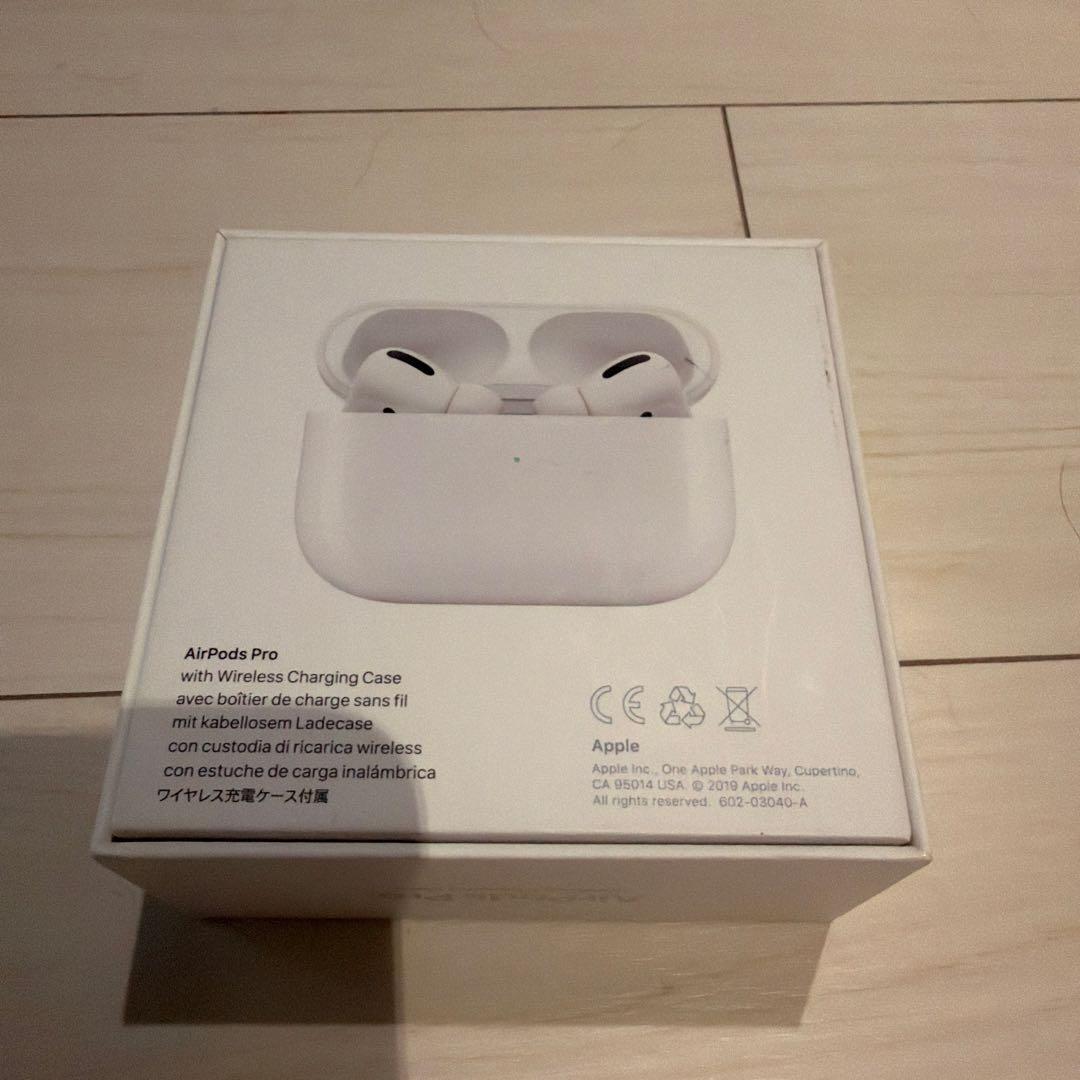 Apple AirPods Pro ワイヤレスイヤホン　右耳なし
