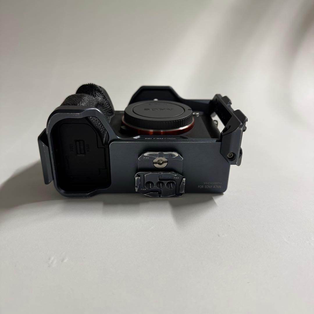 sony α7iv falcamケージ付き