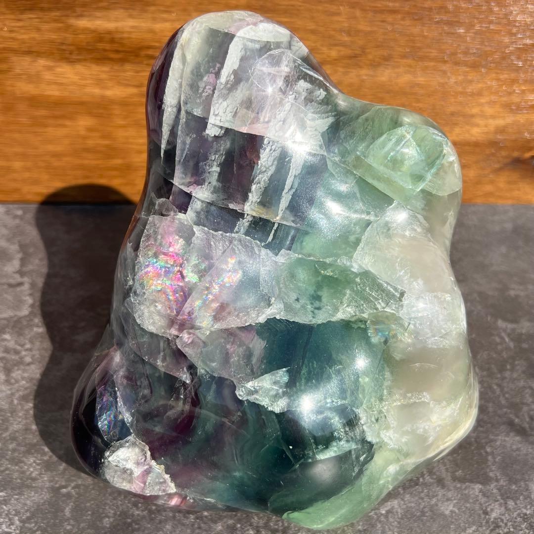 ✳️超綺麗✨極上の逸品✨神秘的な芸術品‼️✨マルチカラー フローライト 原石 天然石