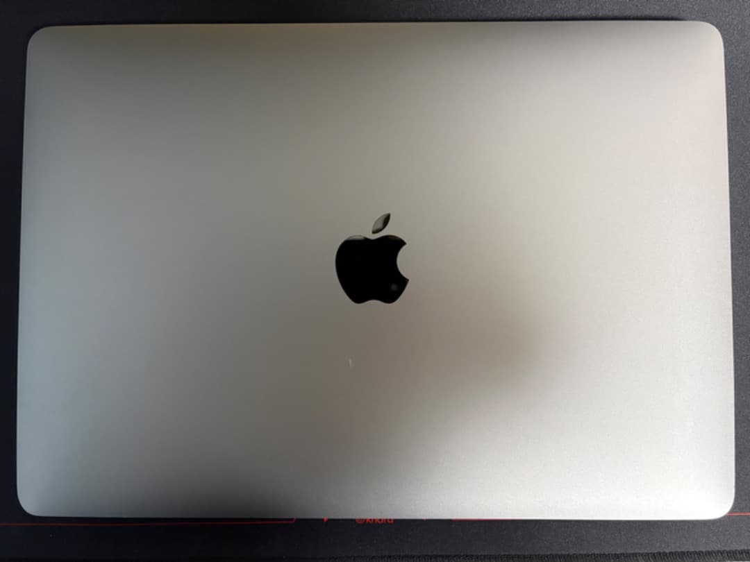 【訳あり】MacBook Pro：2018, 13-inch, スペー