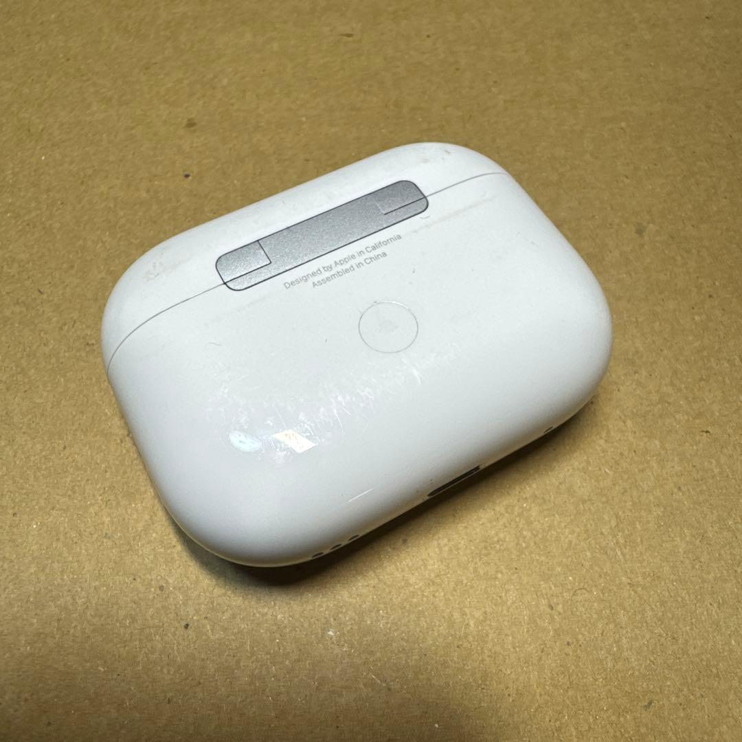 AirPods本体 右耳のみ