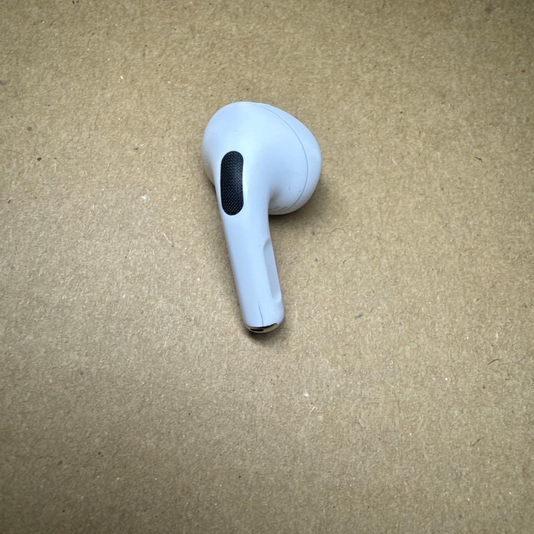 AirPods本体 右耳のみ