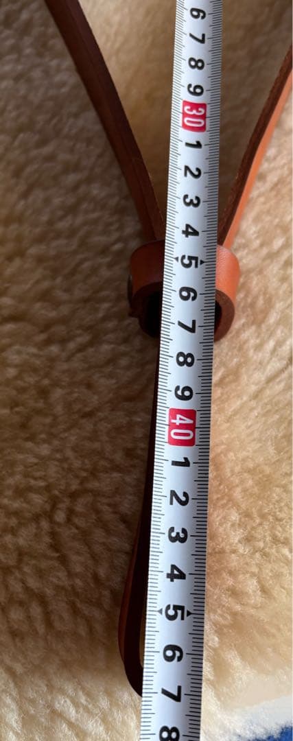 イタリアンレザーベルト壁掛けミラー