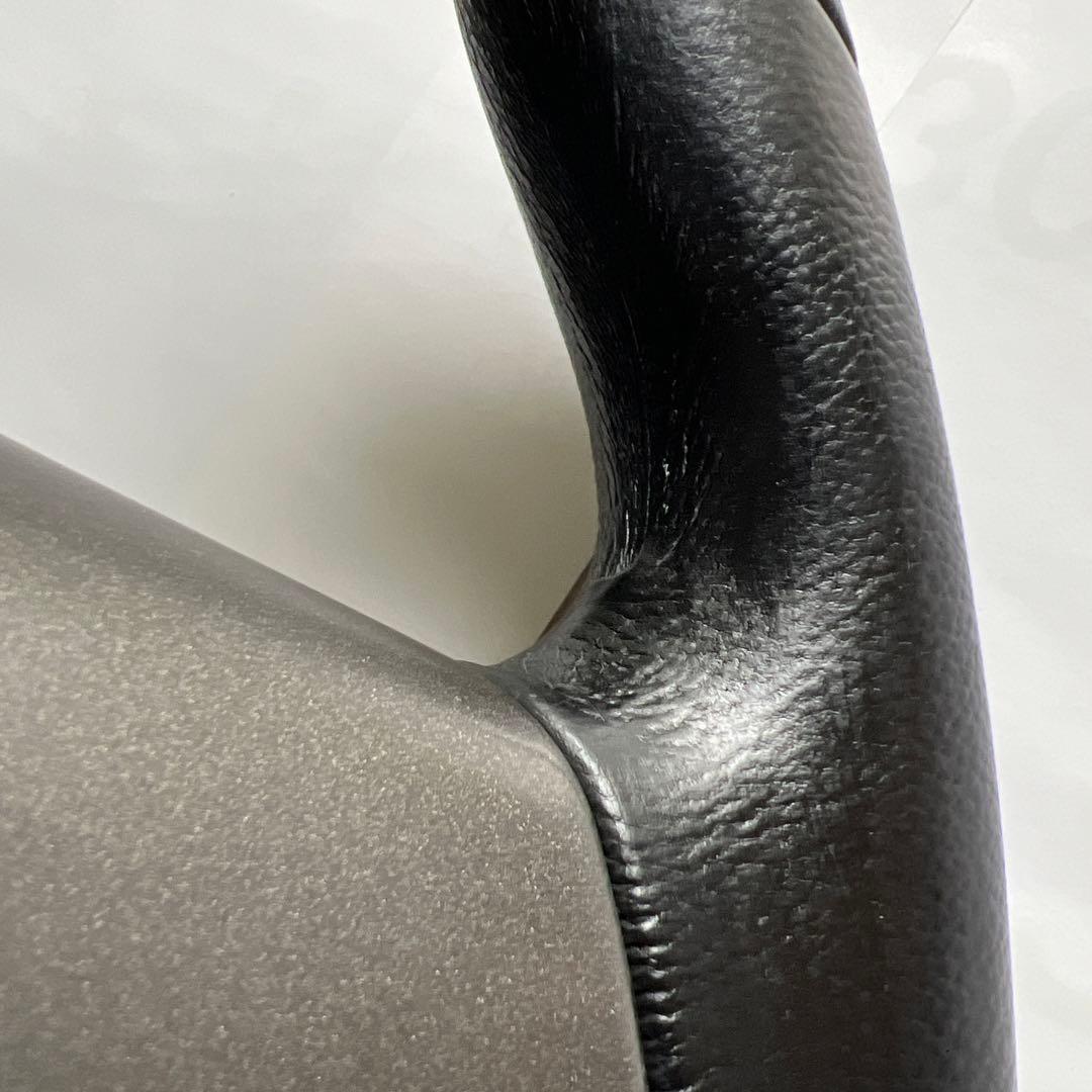 美品 本革 momo ステアリング モモステ